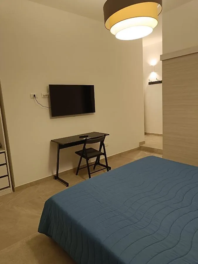 Neapolis Apartment & Rooms Syracuse