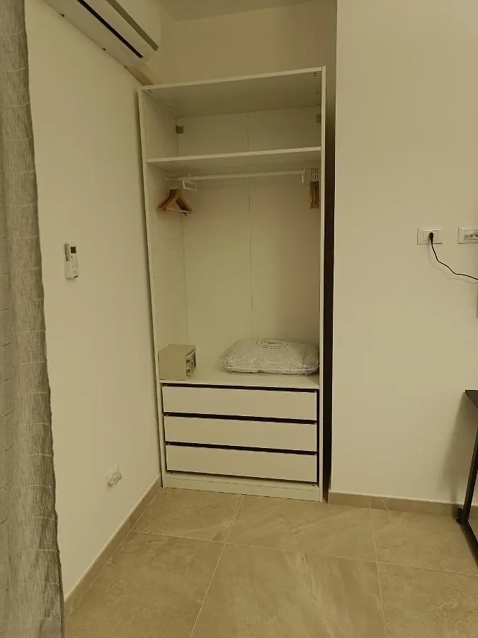 Neapolis Apartment & Rooms Syracuse 0*,  Italia