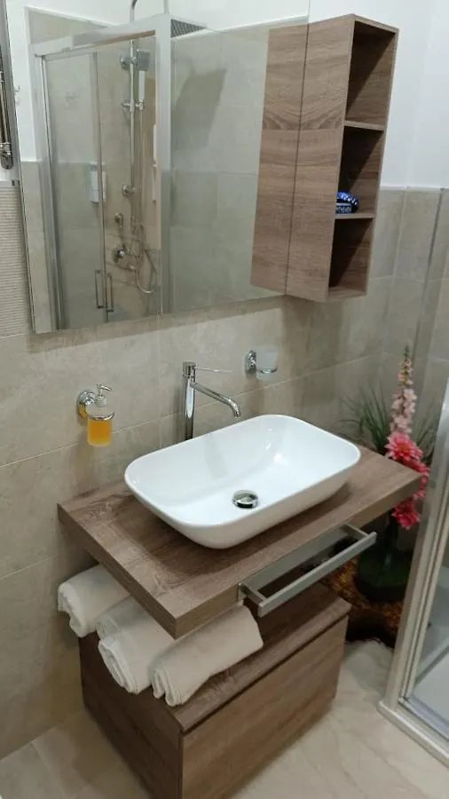 Neapolis Apartment & Rooms Syracuse
