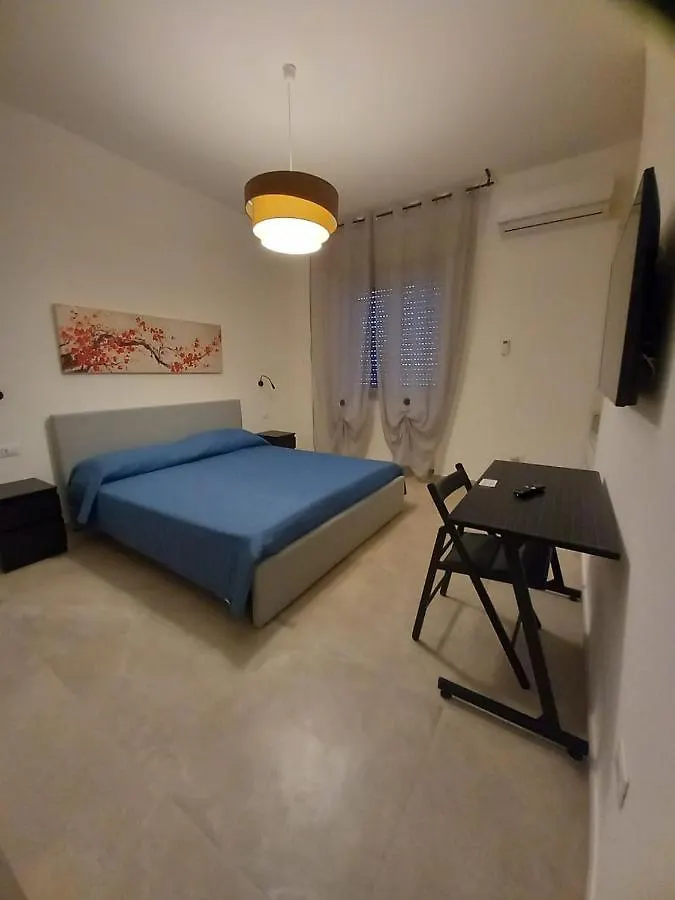 Neapolis Apartment & Rooms Syracuse Italy
